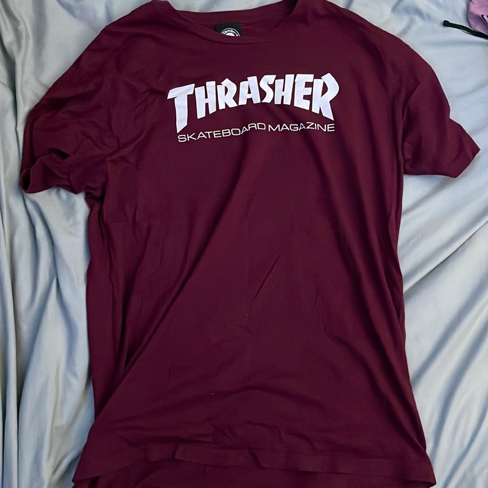 maroon Thrasher tee